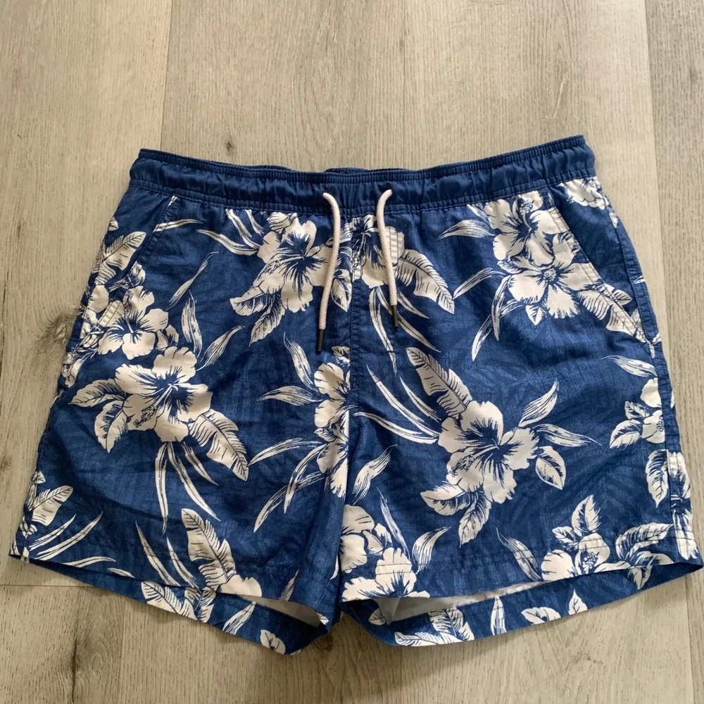 American Eagle Mens Blue White Hibiscus Floral Swim Trunks Shorts Size M 5in